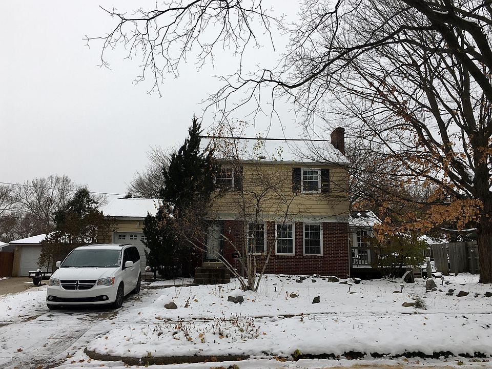 1st image of 149 Pershing Dr NE