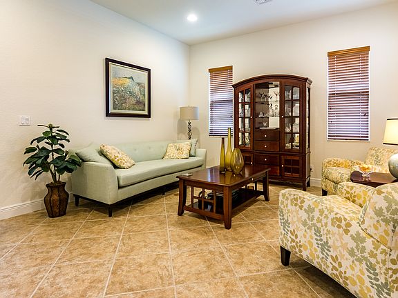 5th image of 8259 NW 121st Way