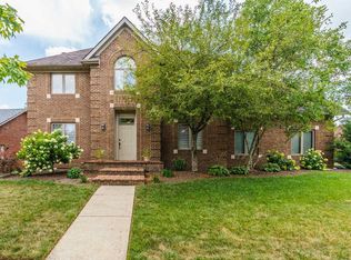 600 Rolling Creek Ln, Lexington, KY 40515