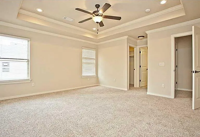 2669 N Miranda Ave — Photo 8