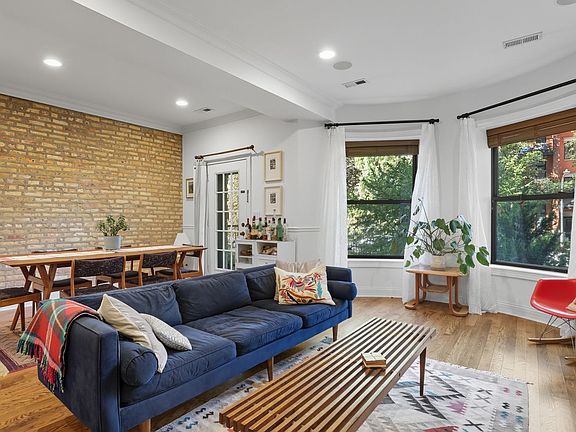 4th image of 5219 N Winthrop Ave APT 1N