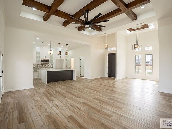 5th image of 8514 Bellagio Cir