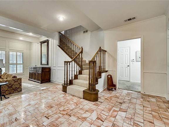 4th image of 8719 Arbor Park Dr