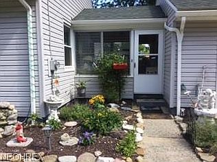 2nd image of 1665 Eastwood Ave
