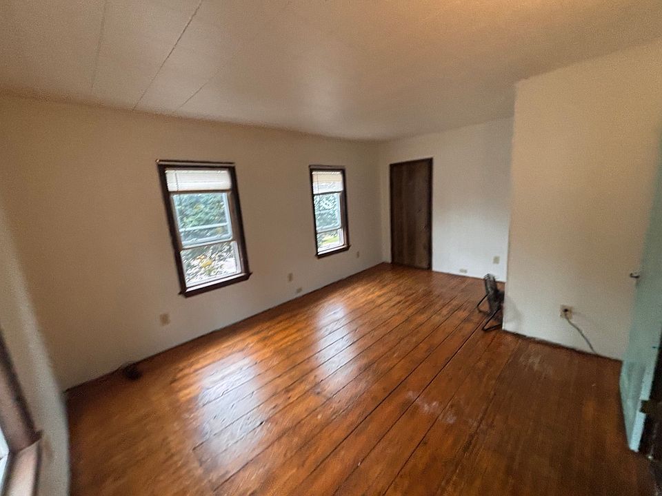 1st image of 51 N Willard St #4