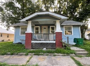 140 N 21st St, Decatur, IL 62521