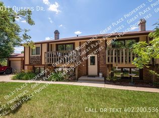 6011 Queens Dr #3, Lincoln, NE 68516