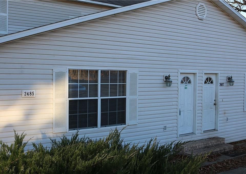 1st image of 2487 N Brophy Cir