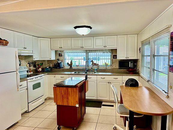 2nd image of 3341 State Street