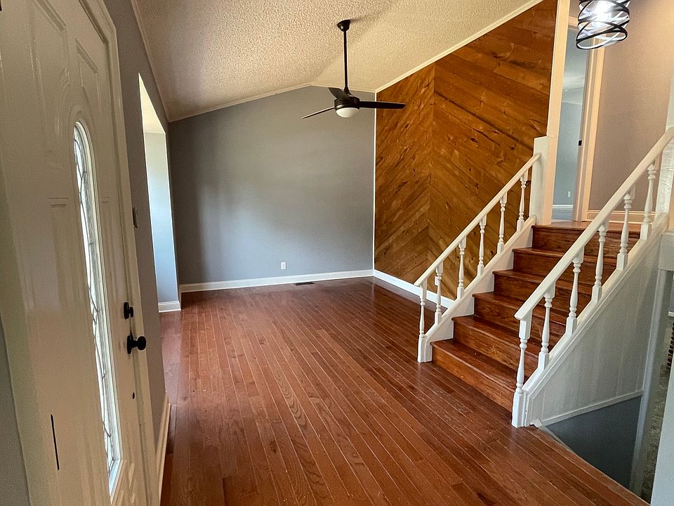 Front Entry Main Floor