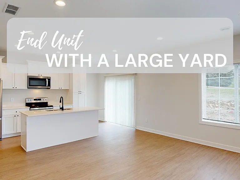 828 Dailey Pl — Photo 1