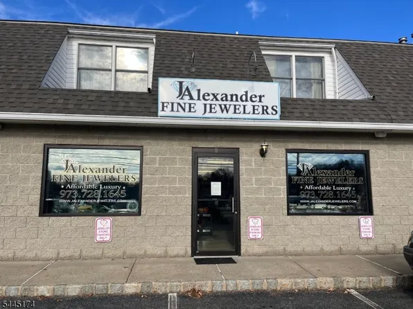 1935 Union Valley Rd W, Hewitt, NJ 07421