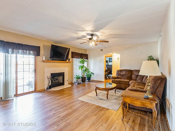 4th image of 11555 Settlers Pond Way Unit 2B