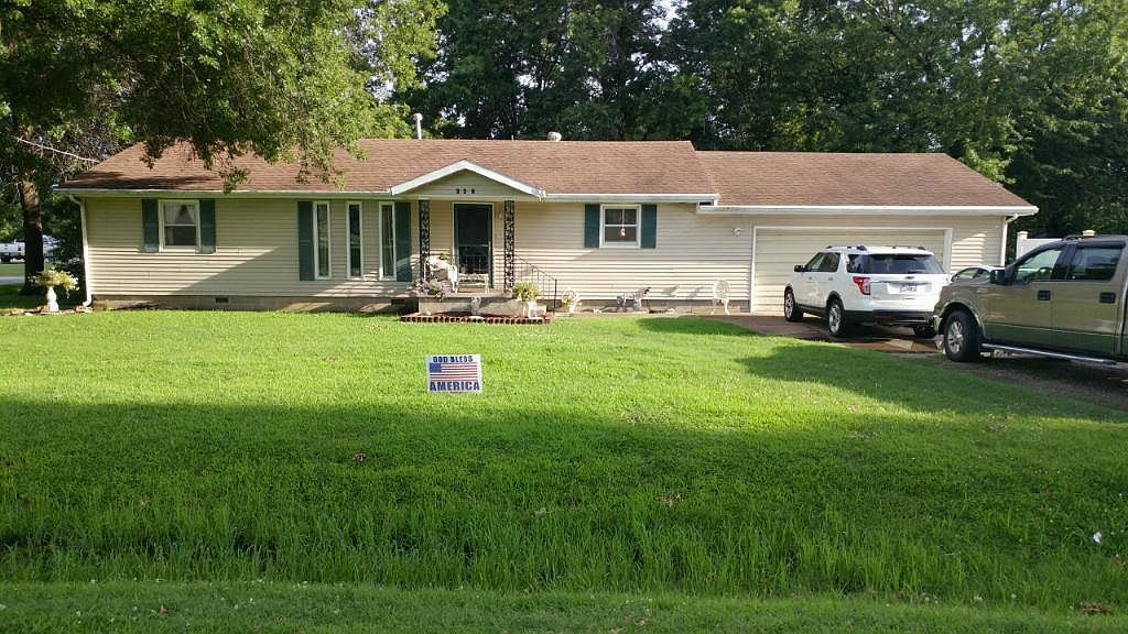 308 E Lanyon St, Frontenac, KS 66763 Zillow