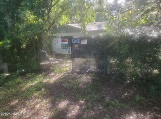 2672 S Highway 17, Crescent City, FL 32112