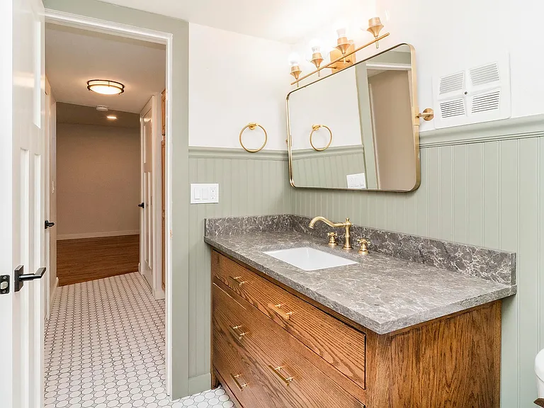 1632 S Garland St — Photo 17