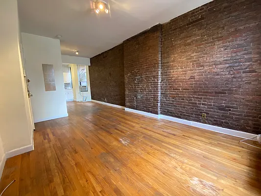 Rented by Home by Choice LLC | media 13