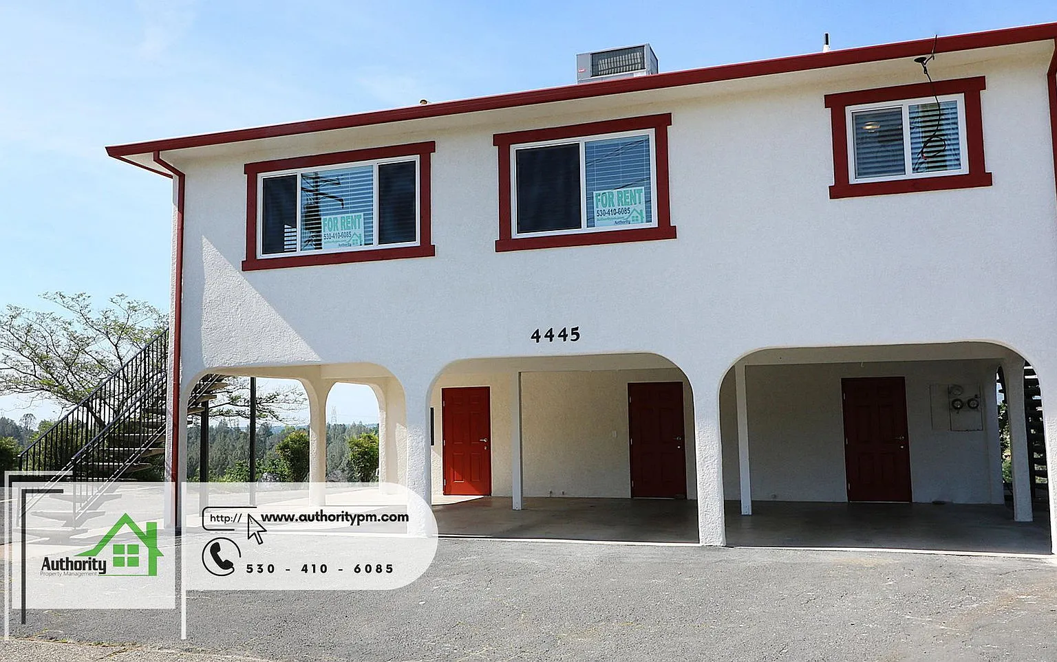 2 bed, 1.0 bath, 930 sqft, $1,300 — Photo 3