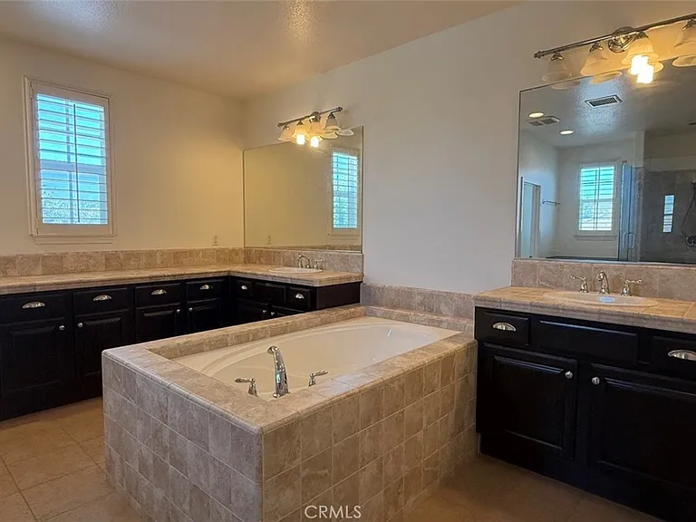 8359 Fiske Dr — Photo 16