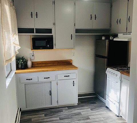 Small, yet, functional and efficient kitchen.