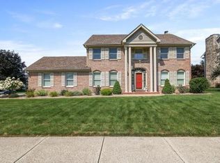 2848 Manchester Ln, Schererville, IN 46375