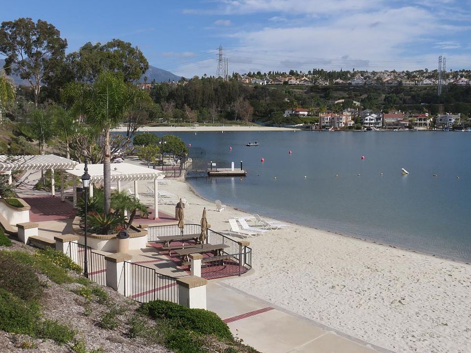 Best, closest location overlooking beach