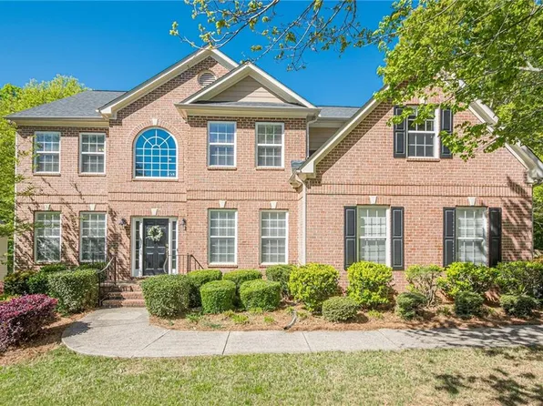 1010 Forest Creek Dr, Canton, GA 30115