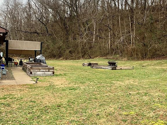 5th image of 96 Kelly Ln