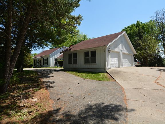 2nd image of 8791 NW Beaver Dr