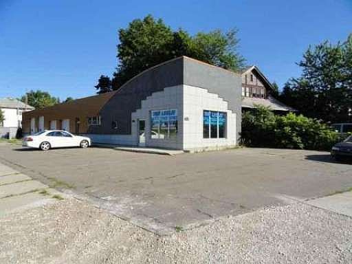 1st image of 221 N Gratiot Ave