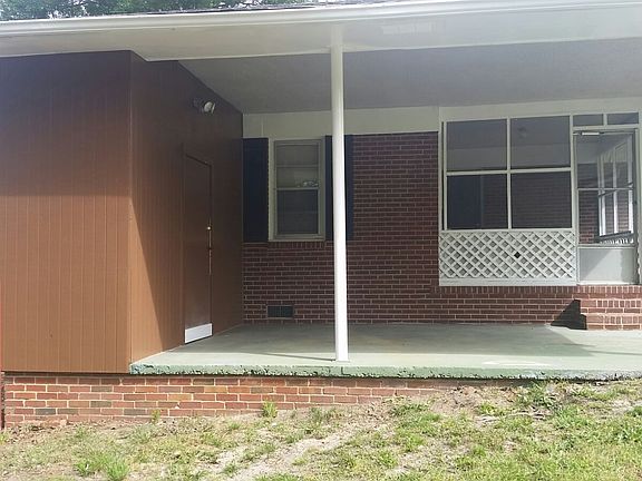 3rd image of 1430 Michael Dr
