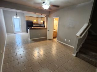 2106C Azlin Pl, Siloam Springs, AR 72761