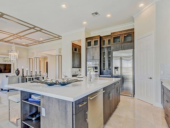 3rd image of 9531 Vallen Court #119