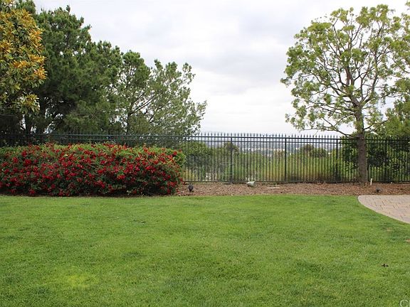 3rd image of 2070 Ladera Vista Dr
