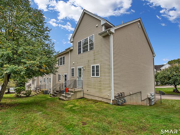 3rd image of 2720 State St APT 6
