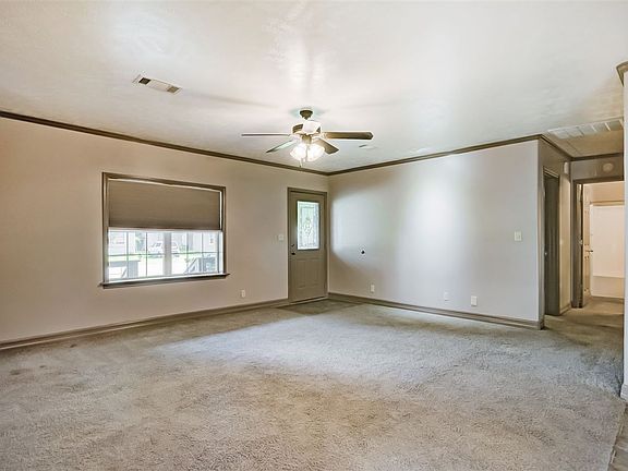 4th image of 612 S 12th St