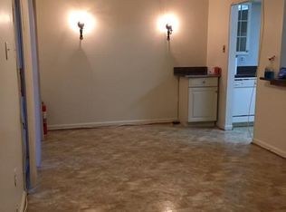 8423 Towne Crest Ct, Gaithersburg, MD 20877