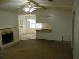 5th image of 1613 S Parkway Blvd