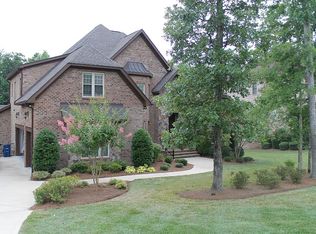 1632 Look Out Cir, Waxhaw, NC 28173