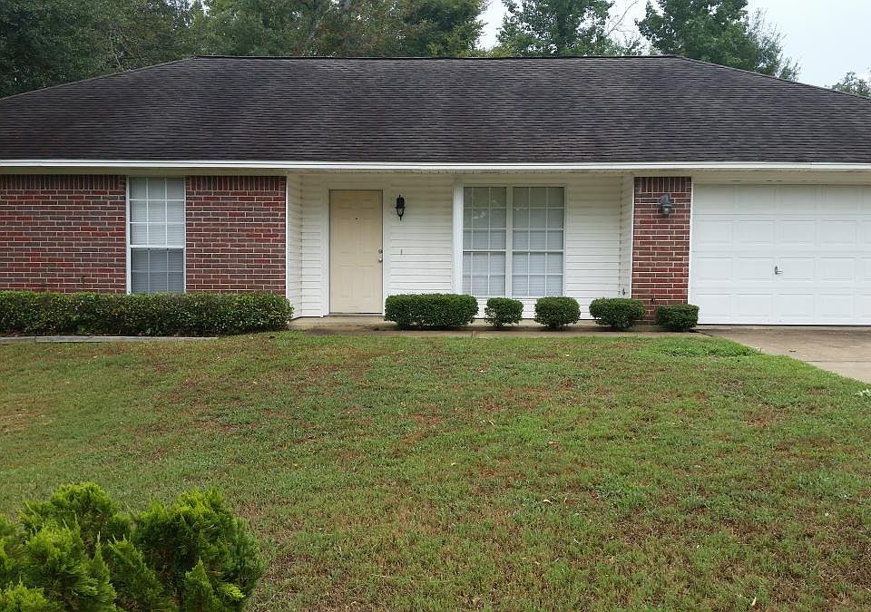 1st image of 161 Crosswood St