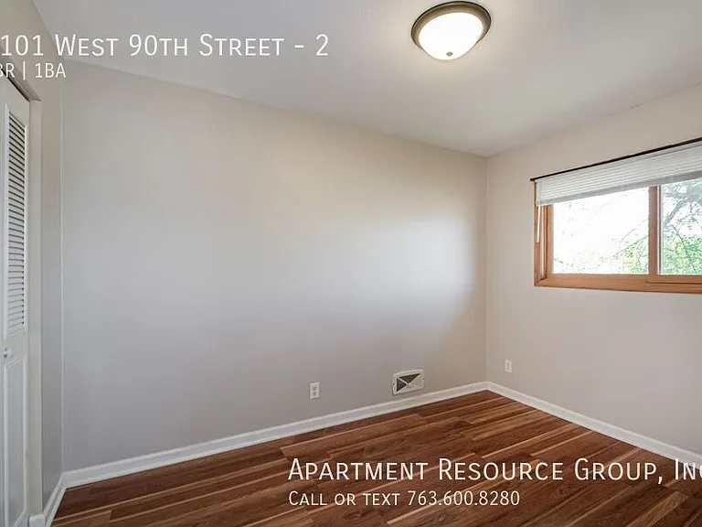 2101 W 90th St #2 — Photo 15