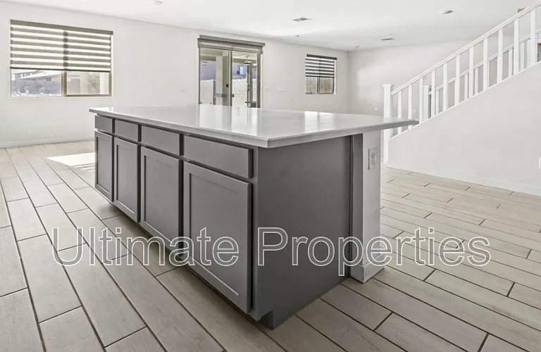 18403 W Patrick Ln — Photo 7