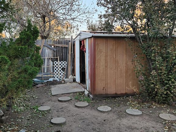 2nd image of 1309 Mary Ellen St