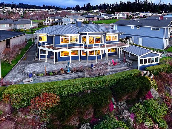 2nd image of 1053 Shorecrest Place
