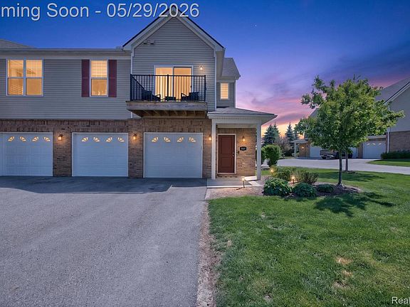 2nd image of 9988 Ridge Run St