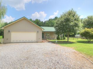 1048 English Fields Dr, Newport, TN 37821