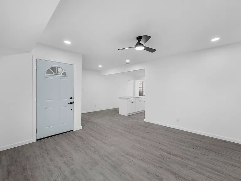 2202 Major Dr — Photo 6