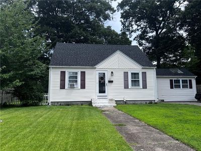 65 Guilford Dr, Warwick, RI, 02886