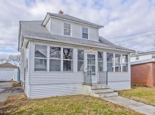 12 Santa Barbara St, Springfield, MA 01104