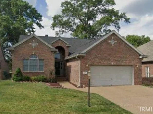 2136 Bunker Ln, Evansville, IN 47725